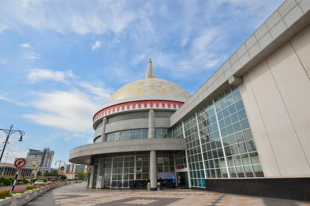 Grand City Hotel Bandar Seri Begawan Exterior photo